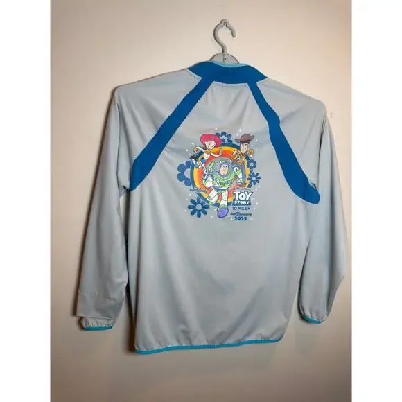 Disney Pixar Toy Story 10 Miler Jacket 2023 Buzz Woody Jessie RunDisney - Picture 3 of 7